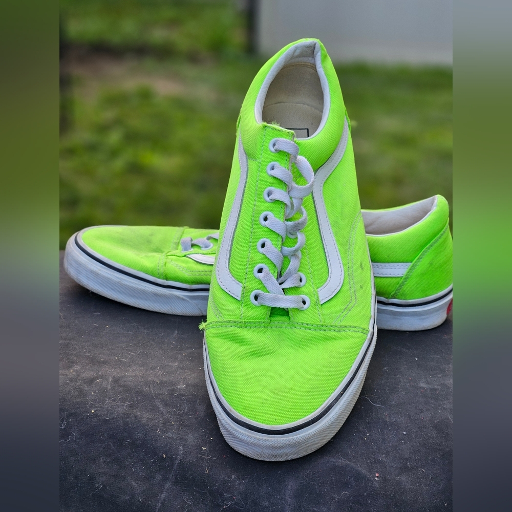 Vans Old Skool Neon Gecko Green Sneakers Mens Size 11.5